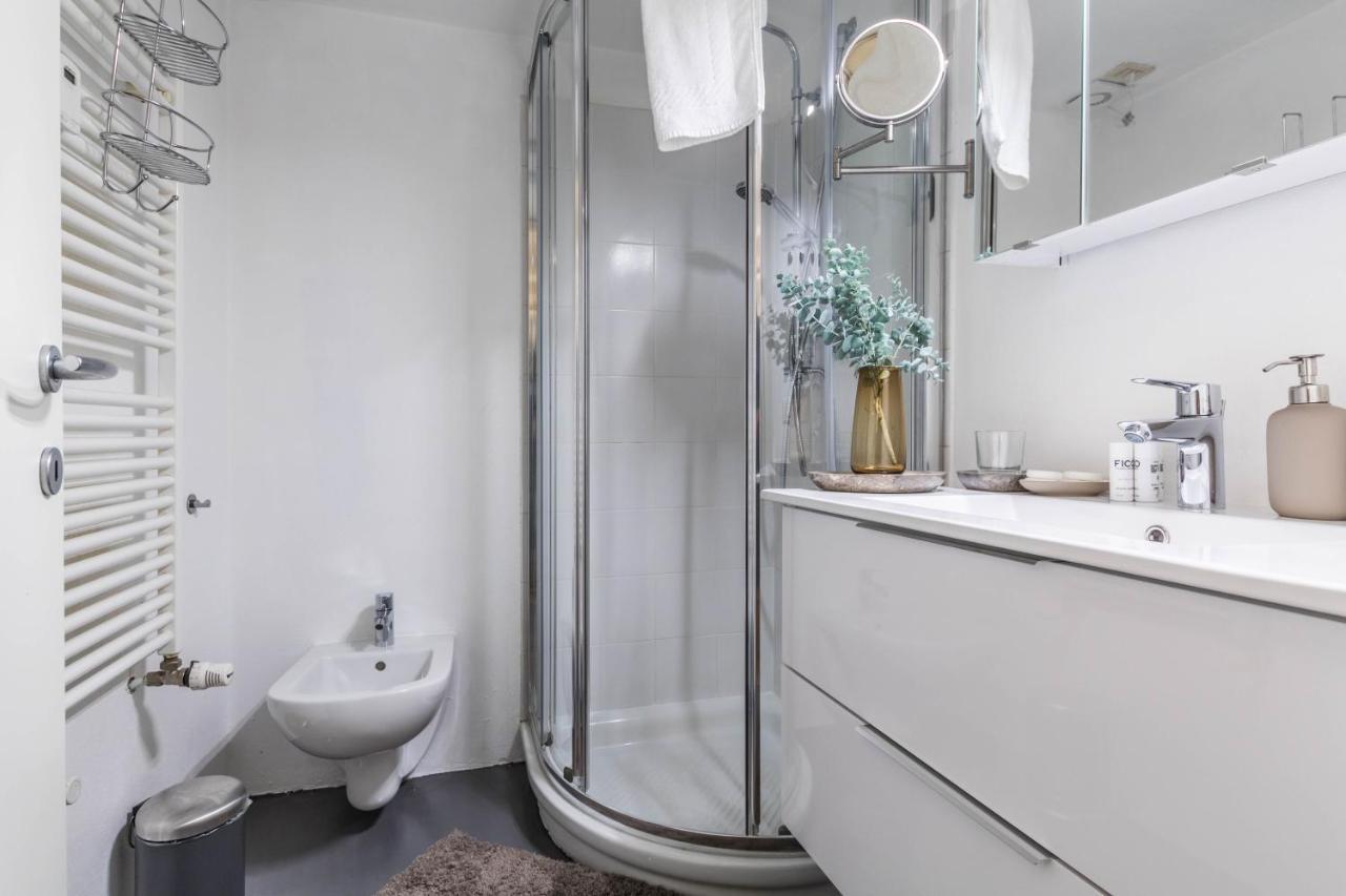 Ferienwohnung Joivy Modern Studio Near City Centre Mailand Exterior foto